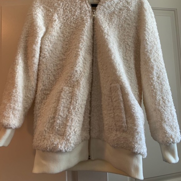 Forever 21 Teddy Coat - Picture 4 of 4